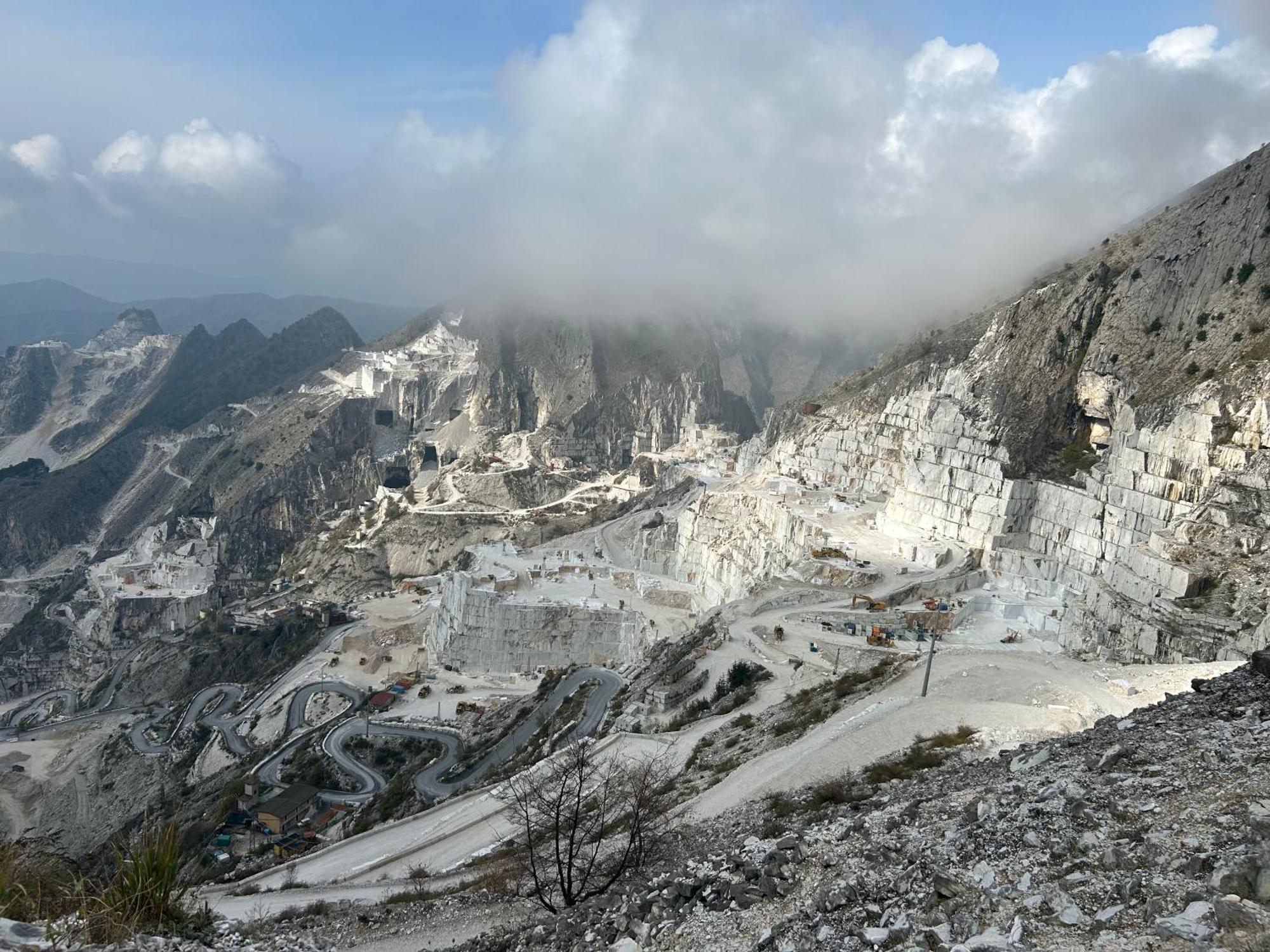 La Porta Sui Monti Di Luna Carrara Exteriér fotografie